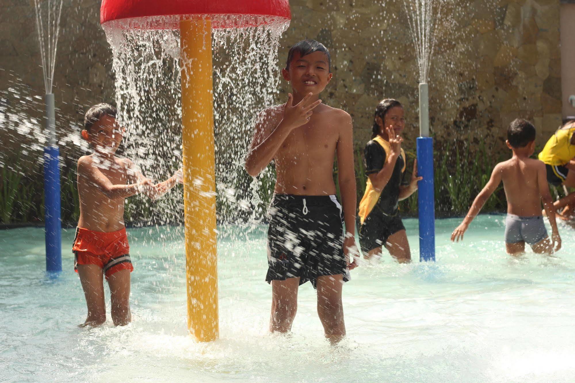 Umah Bali Suites And Residence Denpasar  Luaran gambar