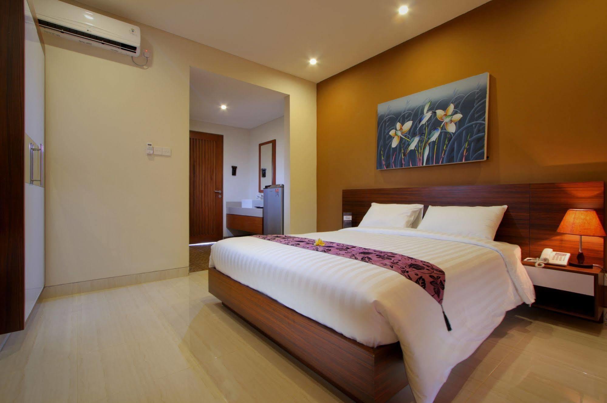 Umah Bali Suites And Residence Denpasar  Luaran gambar