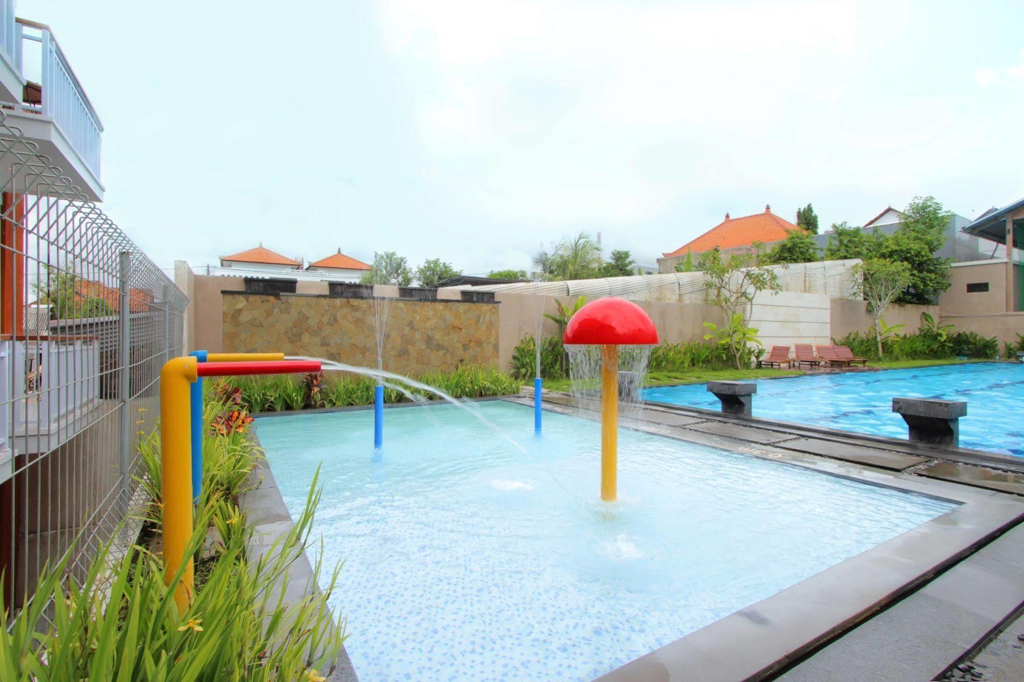 Umah Bali Suites And Residence Denpasar  Luaran gambar